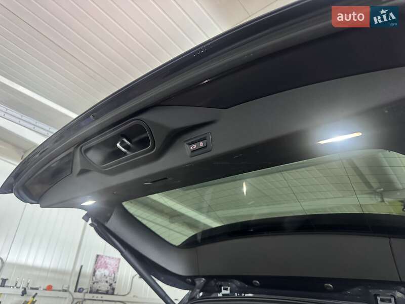 Внедорожник / Кроссовер BMW X7 2020 в Тернополе