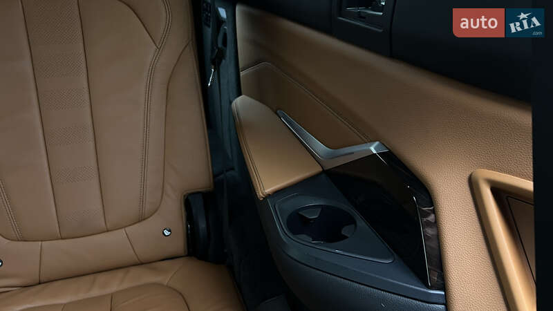 Внедорожник / Кроссовер BMW X7 2019 в Львове фото 41 Внедорожник / Кроссовер BMW X7 2019 в Львове