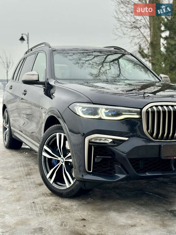 Внедорожник / Кроссовер BMW X7 2020 в Киеве