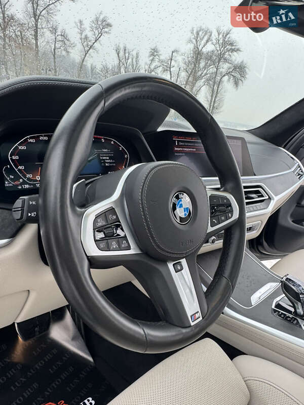 Внедорожник / Кроссовер BMW X7 2020 в Киеве