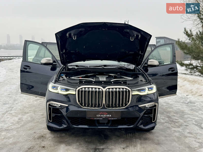 Внедорожник / Кроссовер BMW X7 2020 в Киеве