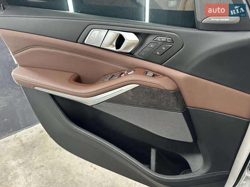 Позашляховик / Кросовер BMW X7 2022 в Києві