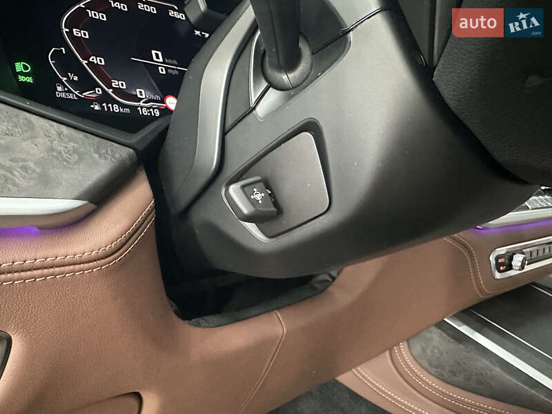 Позашляховик / Кросовер BMW X7 2022 в Києві