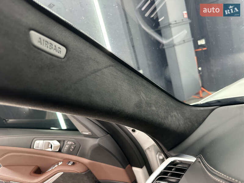 Позашляховик / Кросовер BMW X7 2022 в Києві