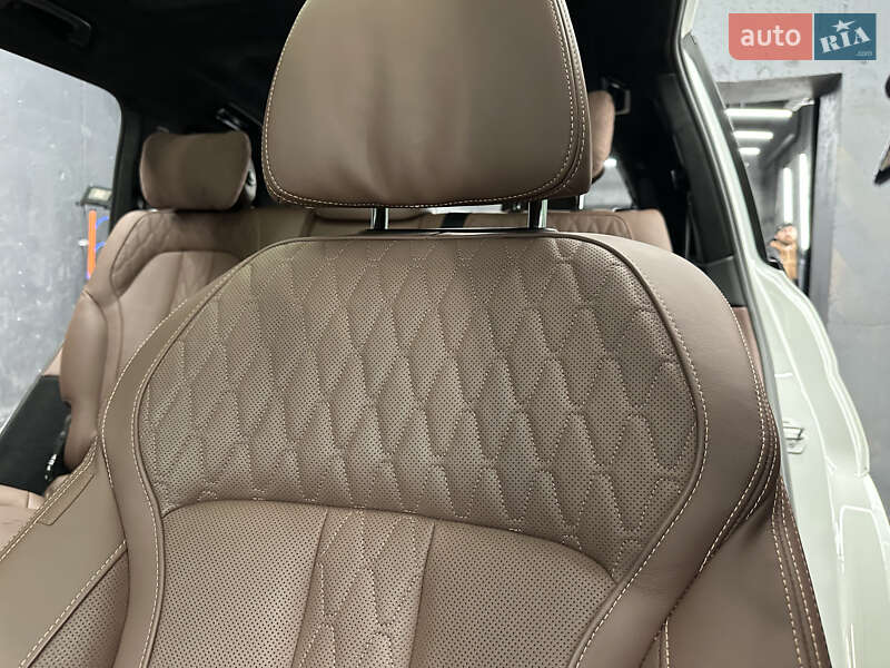 Позашляховик / Кросовер BMW X7 2022 в Києві