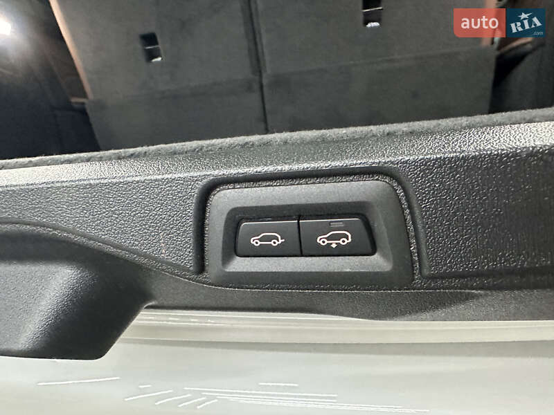 Позашляховик / Кросовер BMW X7 2022 в Києві