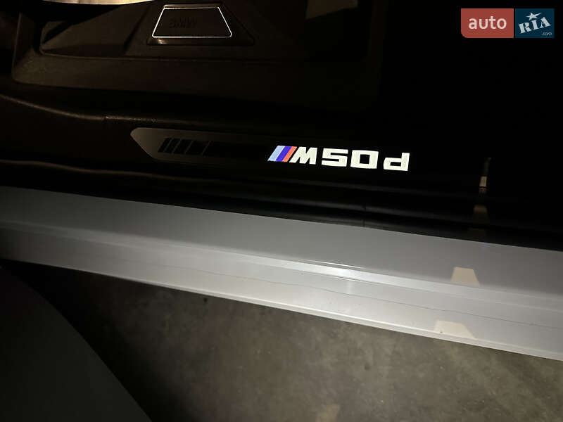 Позашляховик / Кросовер BMW X7 2022 в Києві