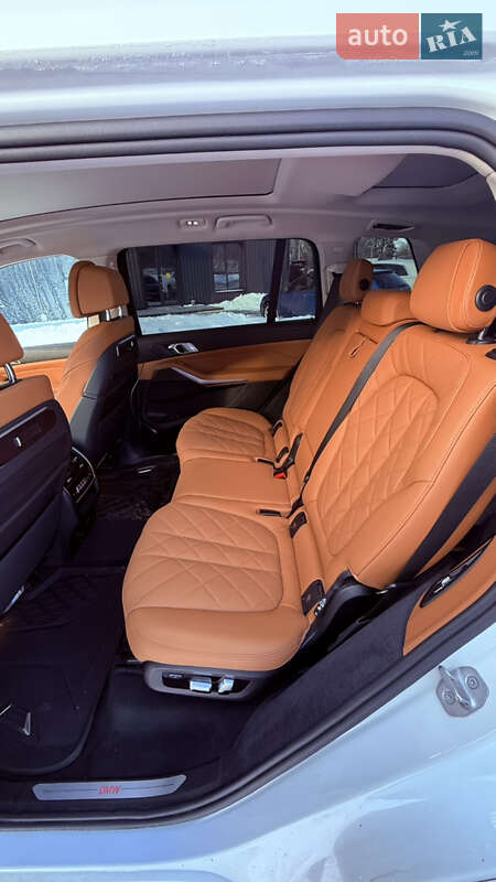 Внедорожник / Кроссовер BMW X7 2024 в Дубно фото 10 Внедорожник / Кроссовер BMW X7 2024 в Дубно