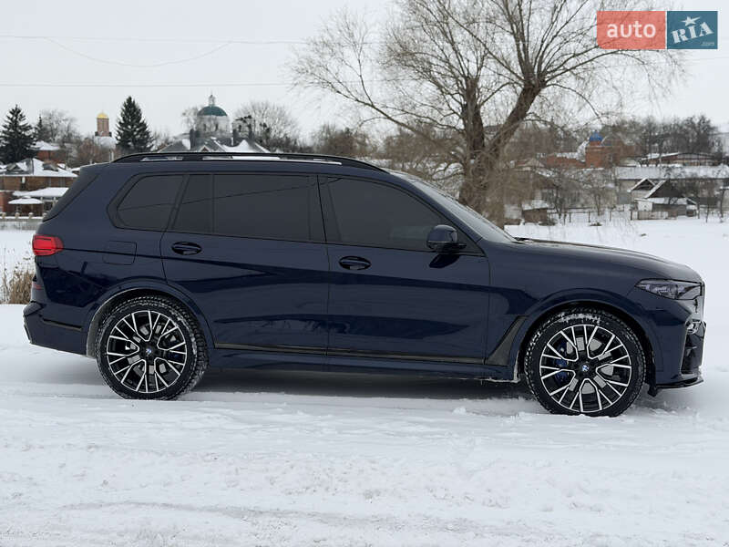 Внедорожник / Кроссовер BMW X7 2020 в Киеве