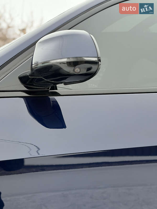 Внедорожник / Кроссовер BMW X7 2020 в Киеве