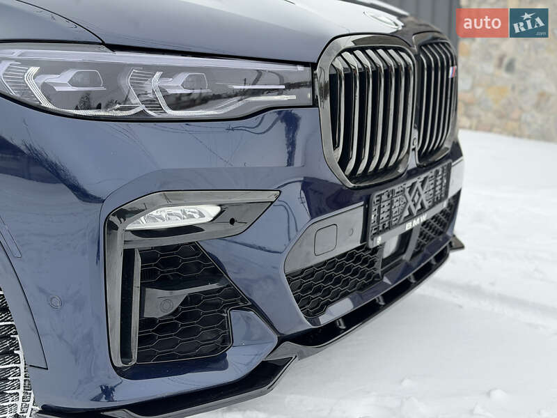 Внедорожник / Кроссовер BMW X7 2020 в Киеве