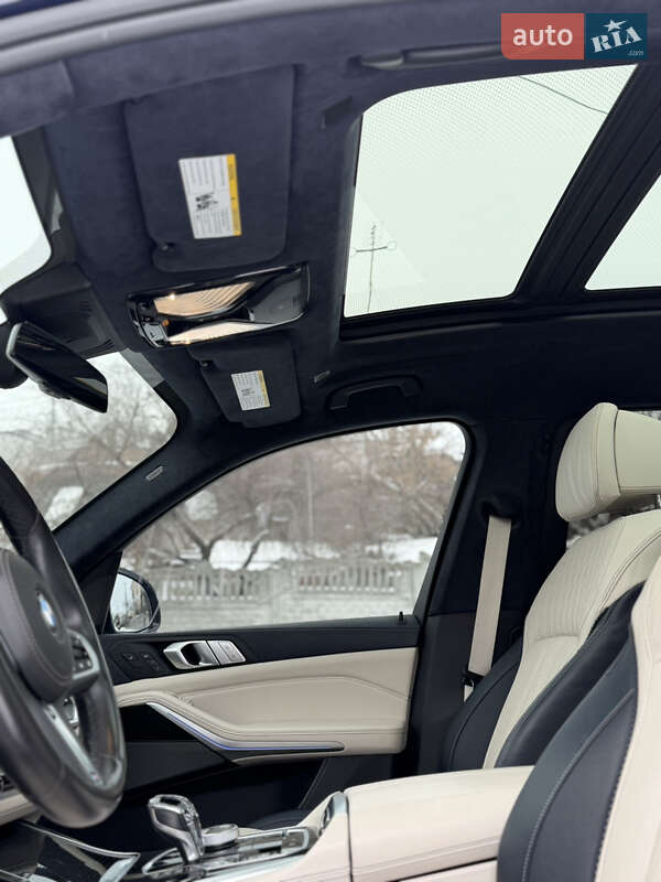 Внедорожник / Кроссовер BMW X7 2020 в Киеве