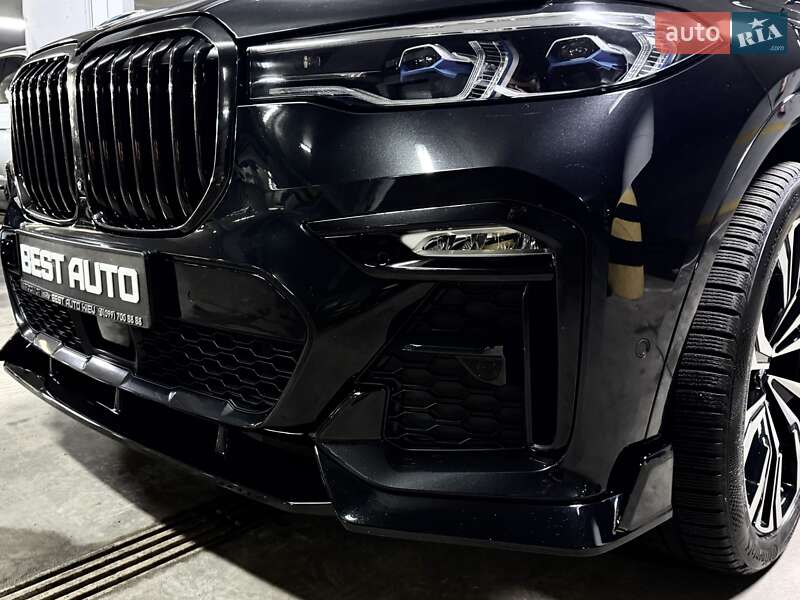 Внедорожник / Кроссовер BMW X7 2022 в Киеве
