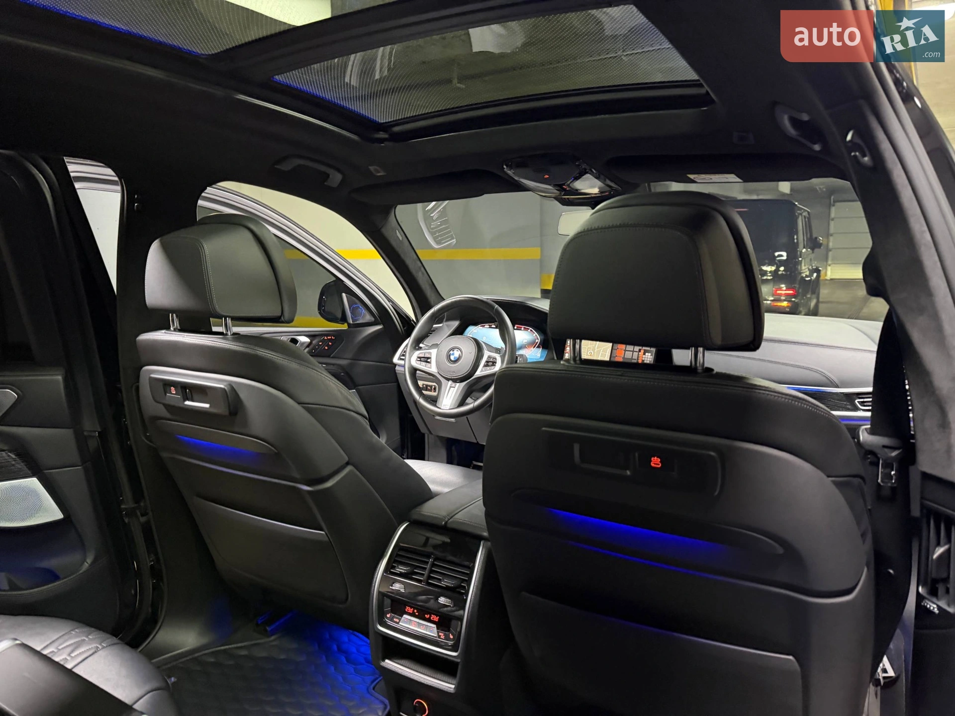 2022 BMW X7 - мініатюра 78
