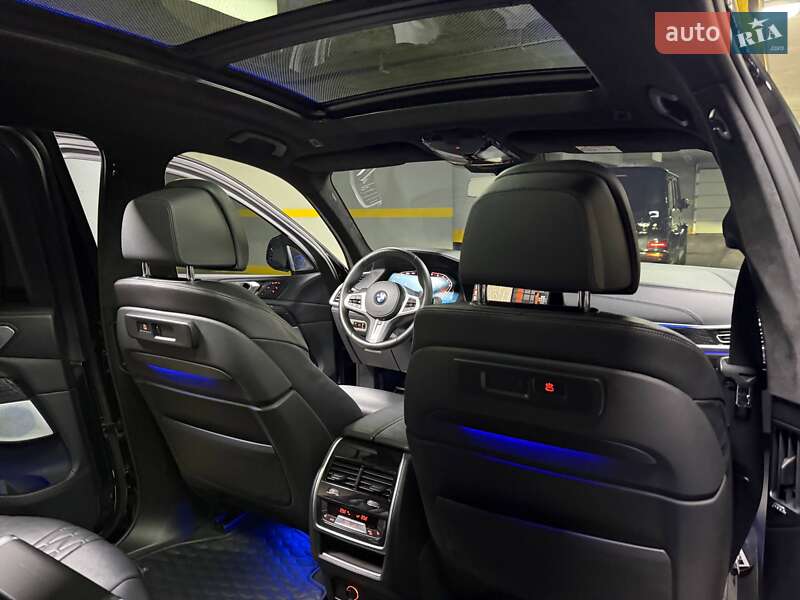 Внедорожник / Кроссовер BMW X7 2022 в Киеве