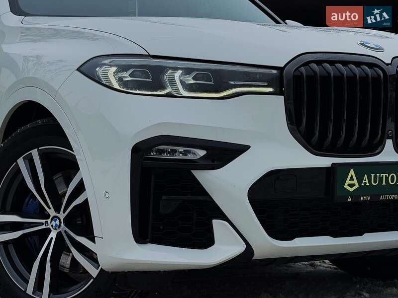 Внедорожник / Кроссовер BMW X7 2022 в Киеве