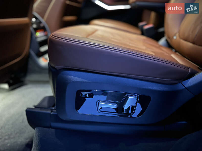 Внедорожник / Кроссовер BMW X7 2022 в Киеве фото 22 Внедорожник / Кроссовер BMW X7 2022 в Киеве