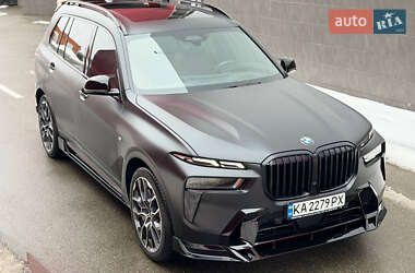 Внедорожник / Кроссовер BMW X7 2023 в Киеве