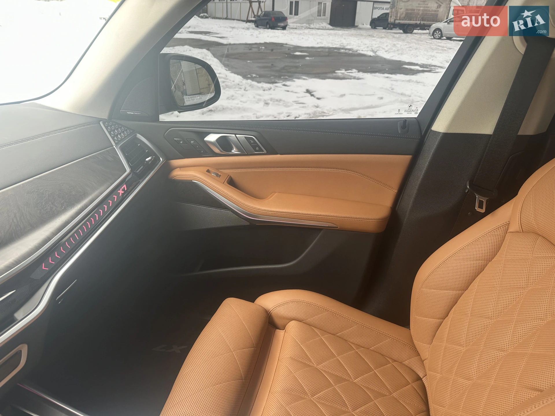 2023 BMW X7 - мініатюра 21