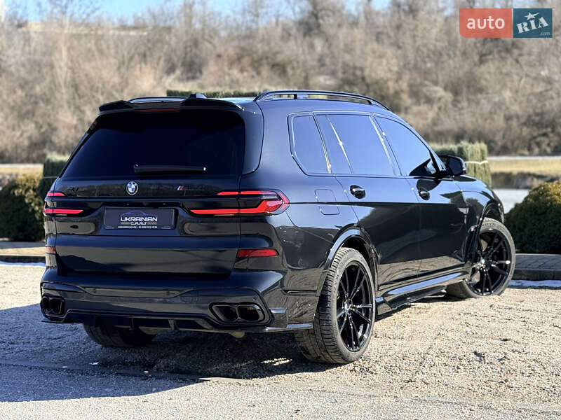 Позашляховик / Кросовер BMW X7 2023 в Дніпрі