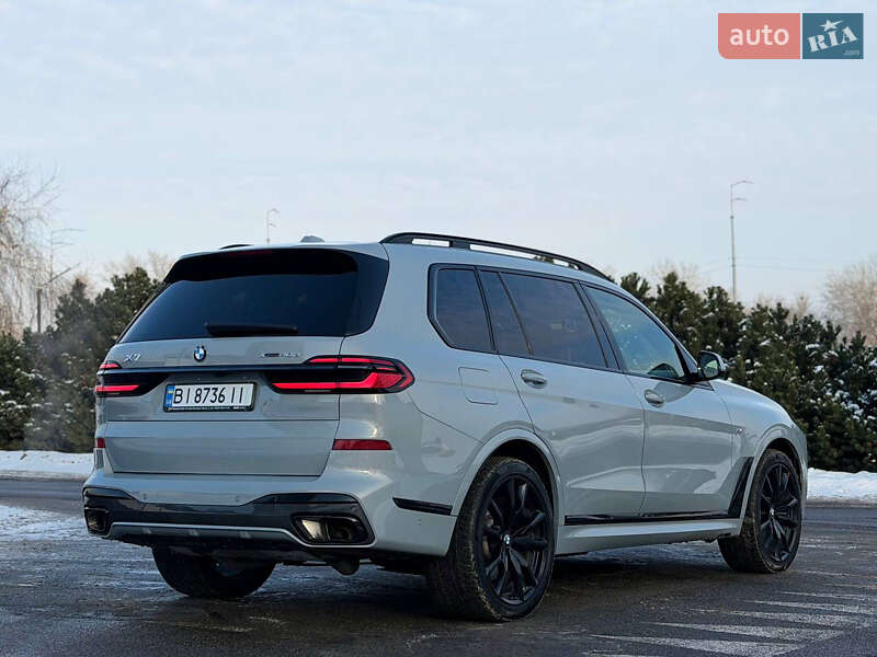 Позашляховик / Кросовер BMW X7 2024 в Києві