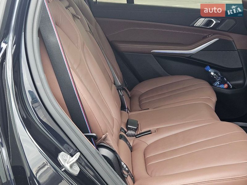 Внедорожник / Кроссовер BMW X7 2022 в Киеве