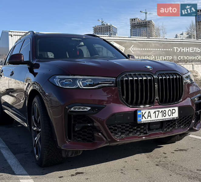 Позашляховик / Кросовер BMW X7 2022 в Києві