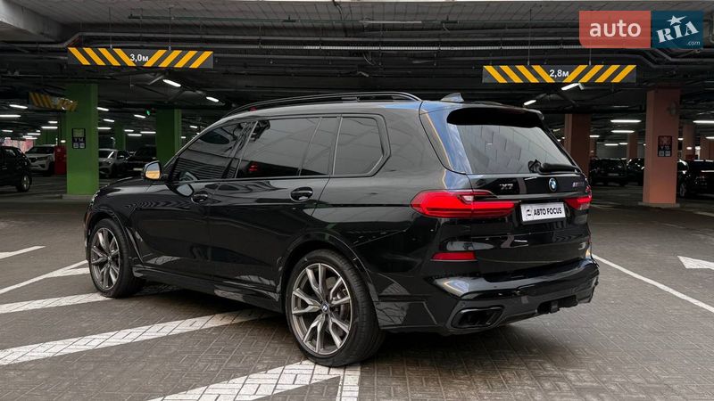 Внедорожник / Кроссовер BMW X7 2021 в Киеве