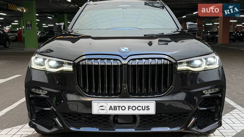 Внедорожник / Кроссовер BMW X7 2021 в Киеве