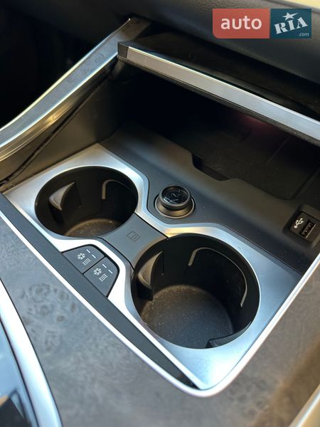 Внедорожник / Кроссовер BMW X7 2025 в Киеве