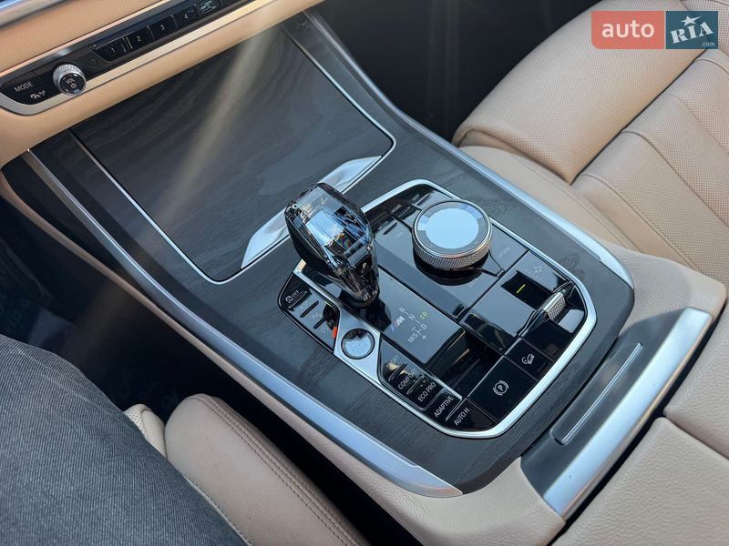 Внедорожник / Кроссовер BMW X7 2019 в Тернополе