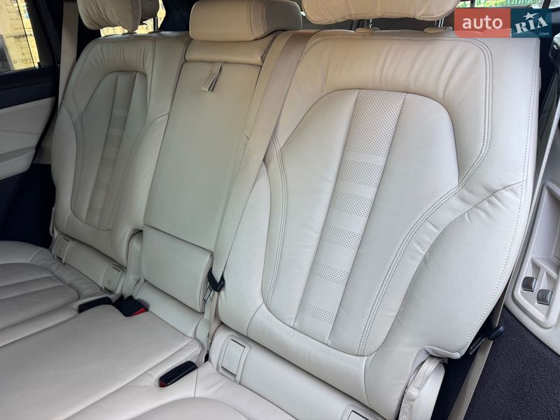 Внедорожник / Кроссовер BMW X7 2019 в Тернополе