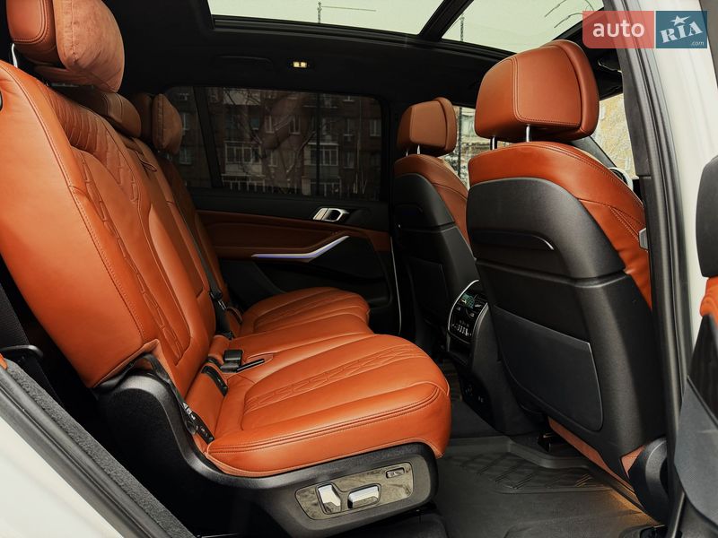 Позашляховик / Кросовер BMW X7 2022 в Києві