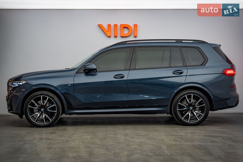 Внедорожник / Кроссовер BMW X7 2022 в Киеве