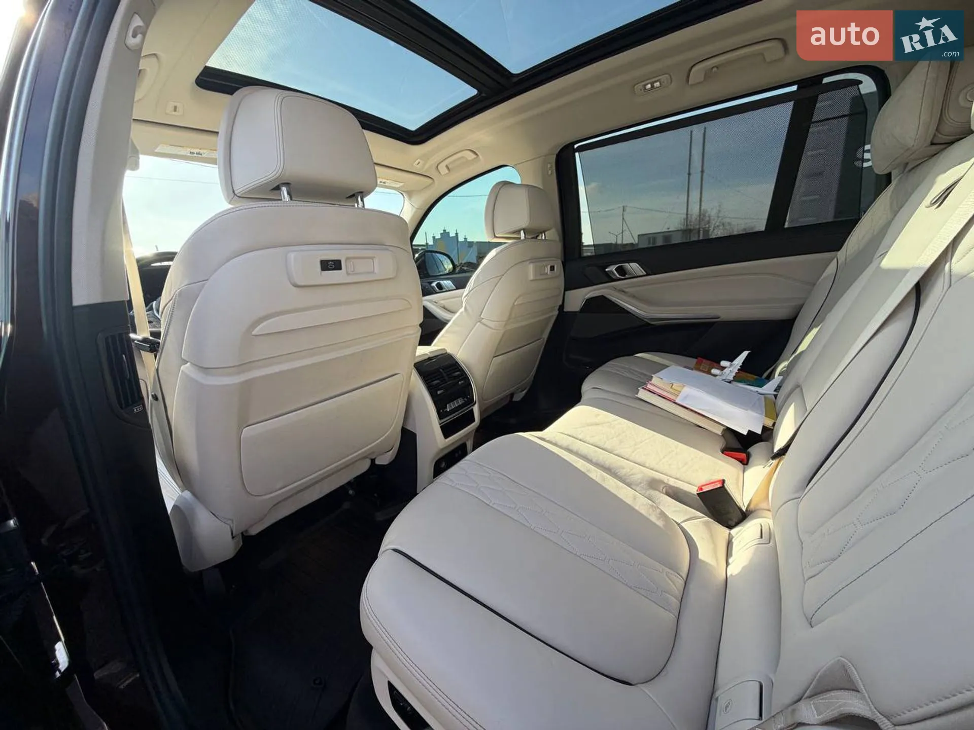 2021 BMW X7 - мініатюра 24