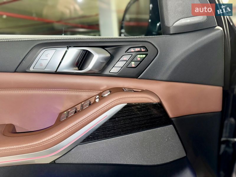 Внедорожник / Кроссовер BMW X7 2020 в Киеве