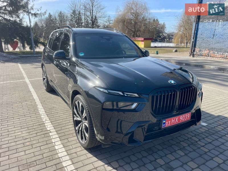Внедорожник / Кроссовер BMW X7 2022 в Луцке
