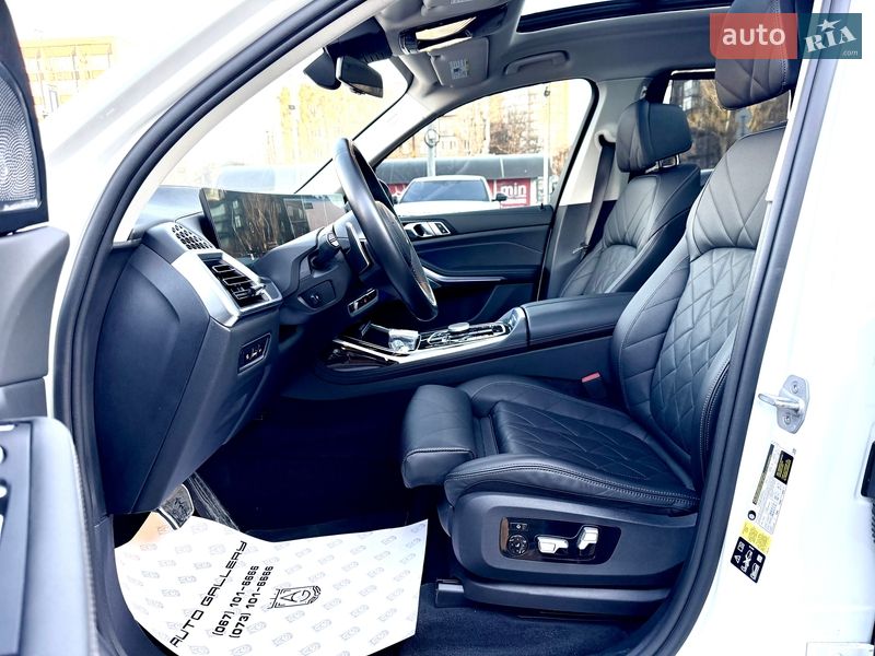 Внедорожник / Кроссовер BMW X7 2023 в Киеве
