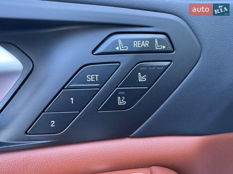 Внедорожник / Кроссовер BMW X7 2021 в Киеве