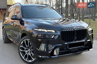 Внедорожник / Кроссовер BMW X7 2023 в Киеве