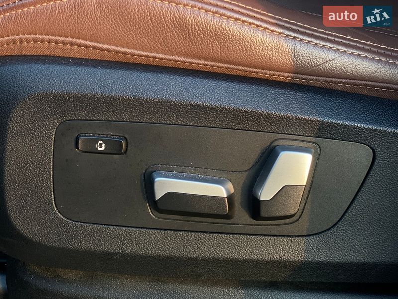 Внедорожник / Кроссовер BMW X7 2022 в Киеве