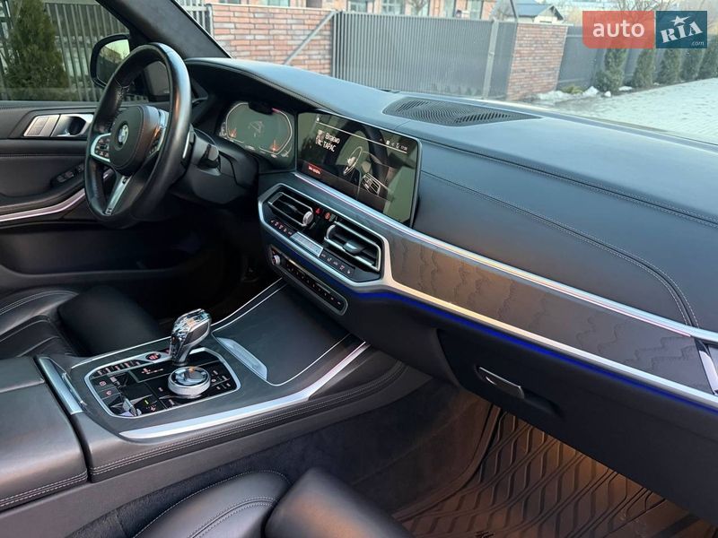 Внедорожник / Кроссовер BMW X7 2021 в Умани