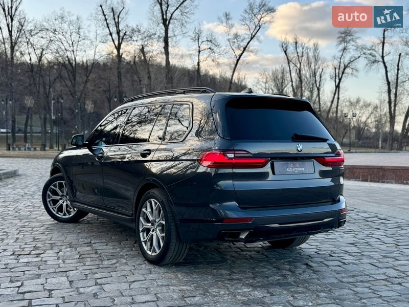 Позашляховик / Кросовер BMW X7 2020 в Києві