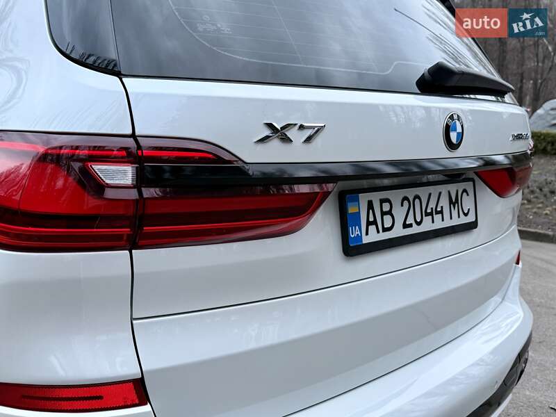 Позашляховик / Кросовер BMW X7 2022 в Києві