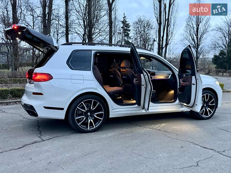 Позашляховик / Кросовер BMW X7 2022 в Києві