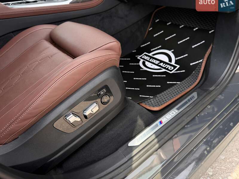 Позашляховик / Кросовер BMW X7 2024 в Києві