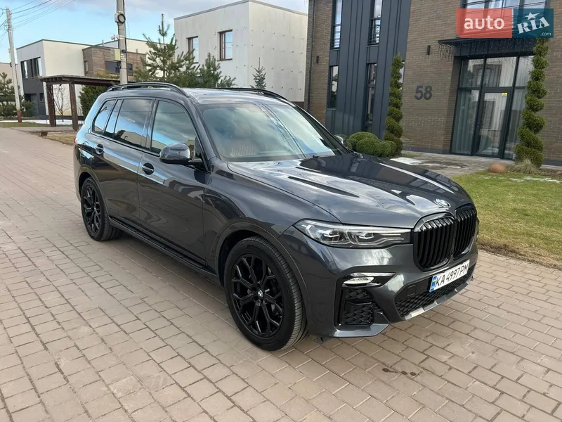 BMW X7