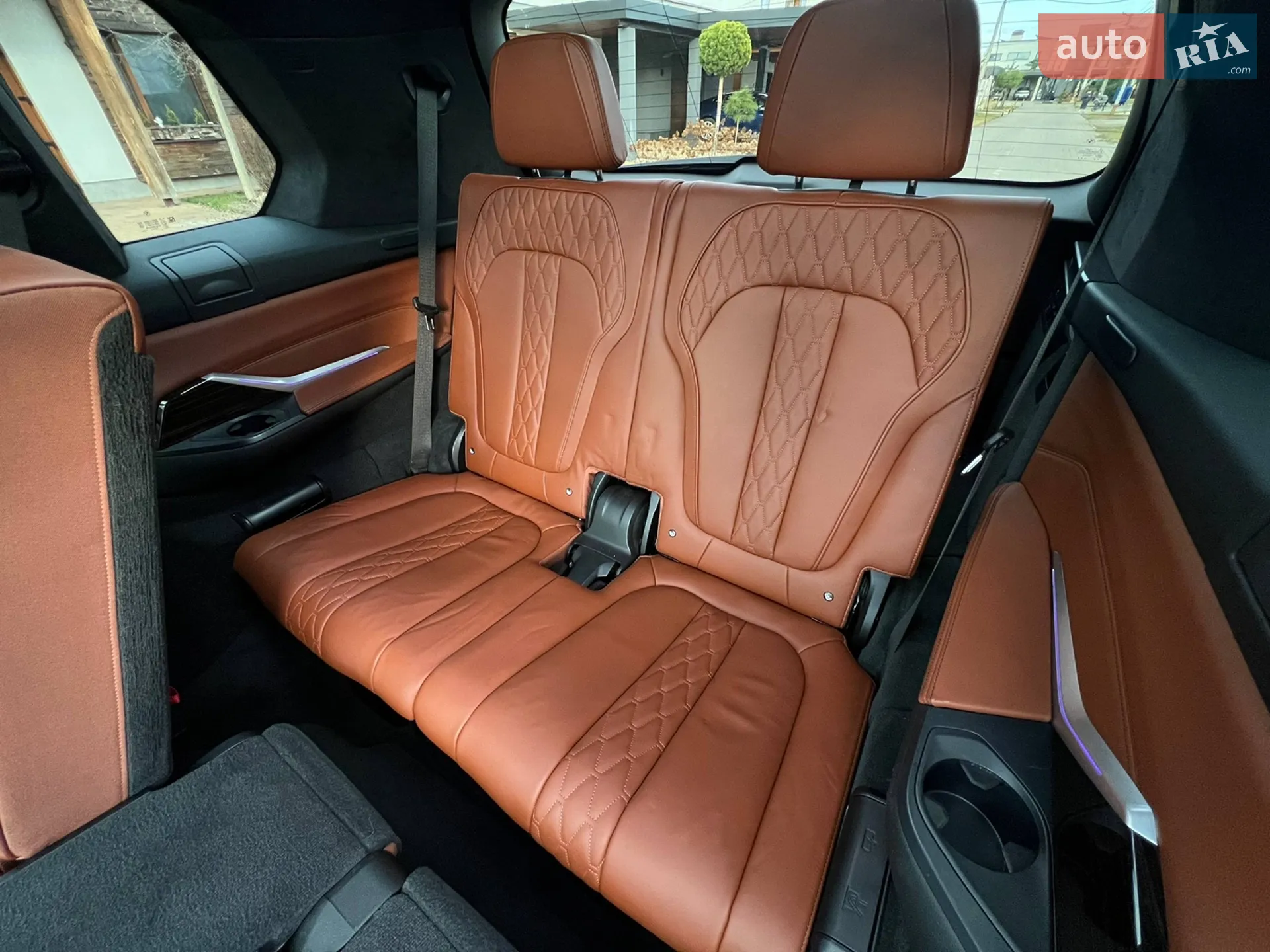 2021 BMW X7 - мініатюра 23