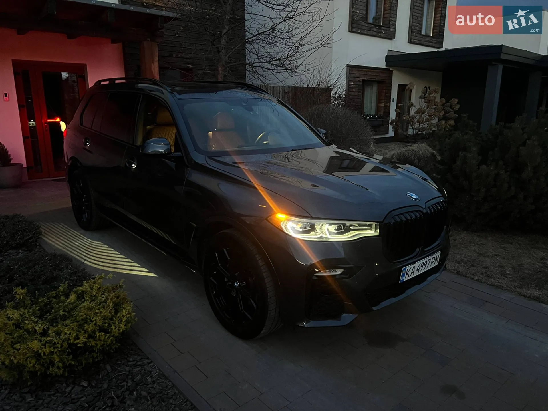 2021 BMW X7 - мініатюра 40