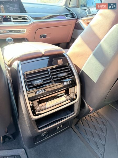 Позашляховик / Кросовер BMW X7 2020 в Вінниці фото 20 Позашляховик / Кросовер BMW X7 2020 в Вінниці